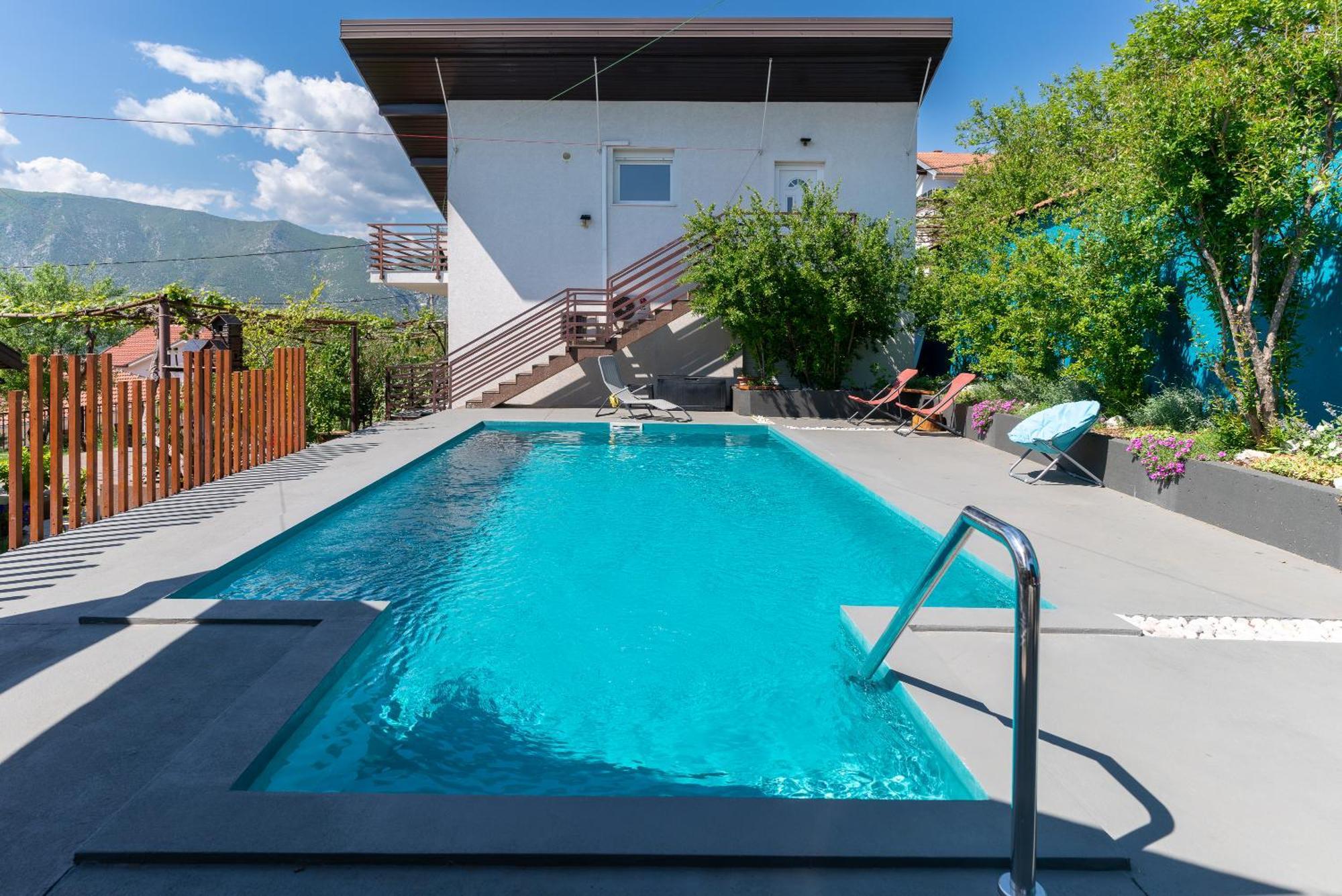 Pure Sky Apartments - With Pool Mostar Eksteriør billede
